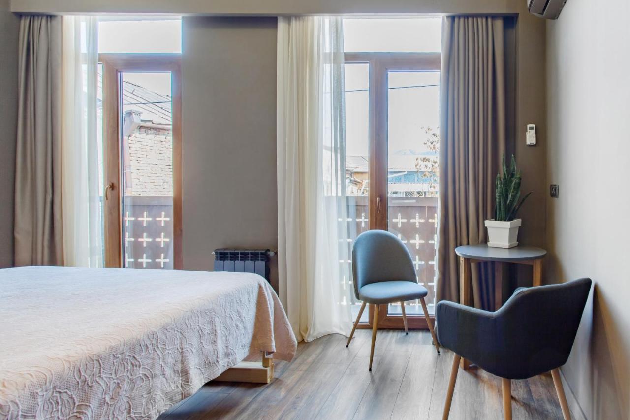 Moma, Contemporary Design At Old Tbilisi. Perfect Location Apartment Ngoại thất bức ảnh