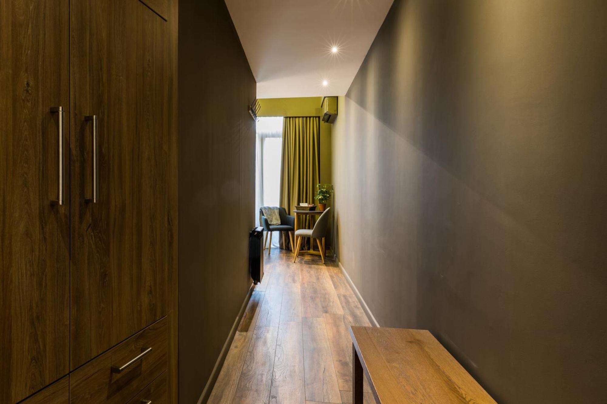 Moma, Contemporary Design At Old Tbilisi. Perfect Location Apartment Ngoại thất bức ảnh